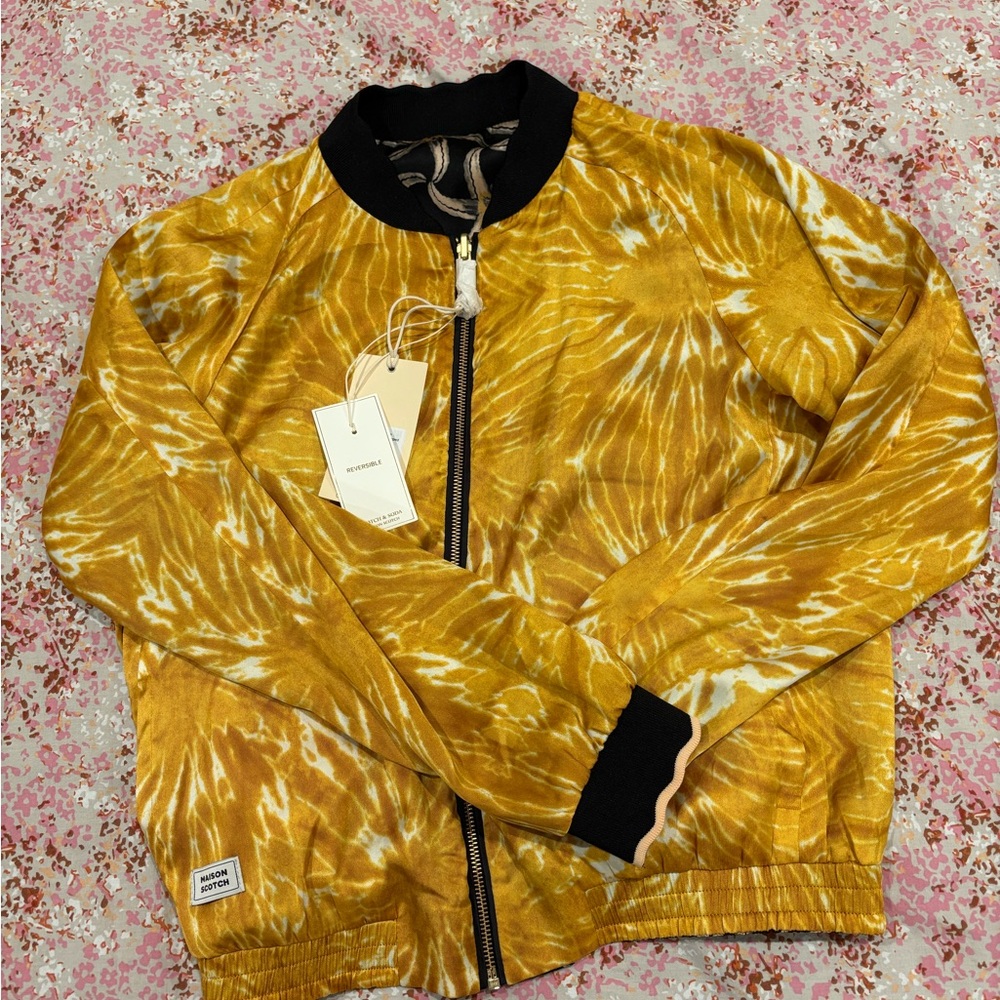 Scotch & Soda Reversible Black and Yellow Bomber Jacket - Picture 9 of 13